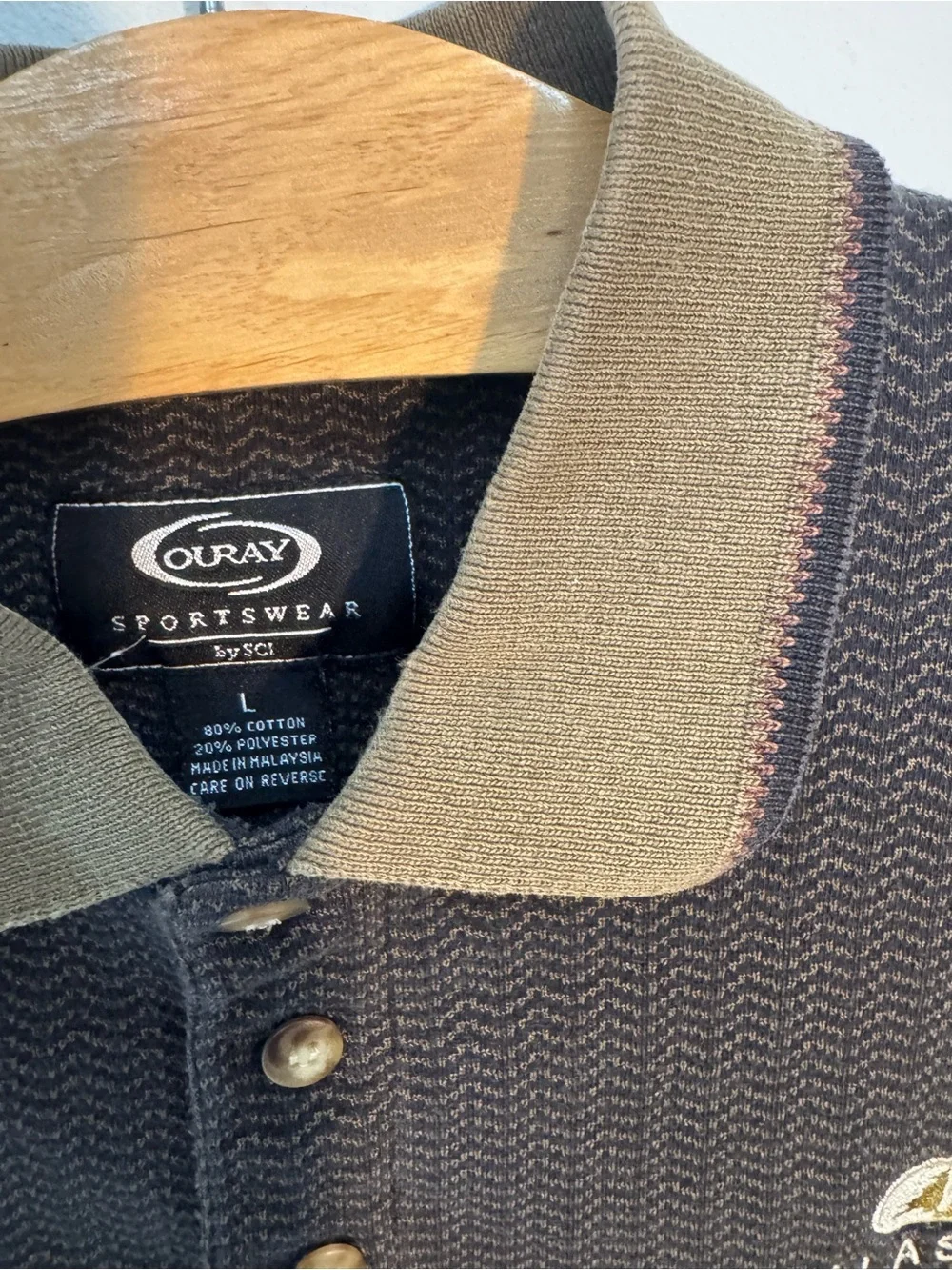 Alaska Men's Dark Gray Polo with Tan Contrast Collar Vintage - Picture 5 of 8